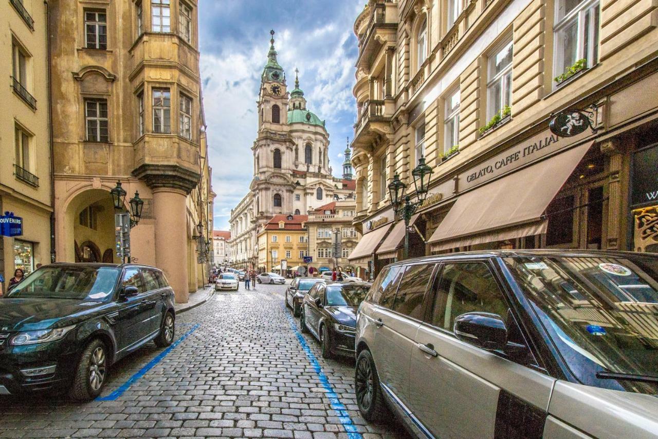 Unique Charles Bridge 2Bdr Apartment. Prága Kültér fotó