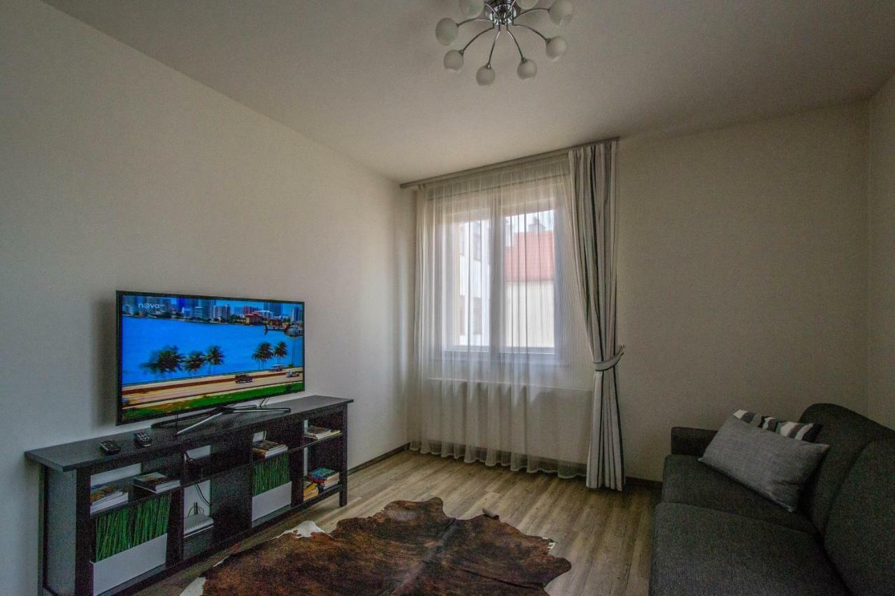 Unique Charles Bridge 2Bdr Apartment. Prága Kültér fotó